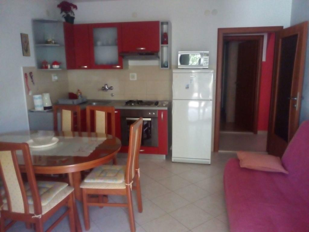Apartment Peris Sevid Εξωτερικό φωτογραφία