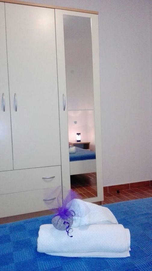 Apartment Peris Sevid Εξωτερικό φωτογραφία