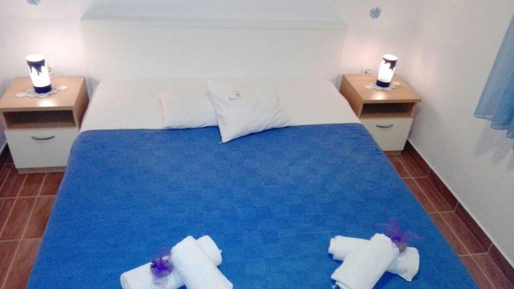 Apartment Peris Sevid Εξωτερικό φωτογραφία