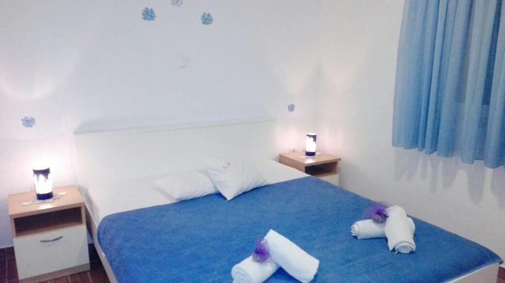 Apartment Peris Sevid Εξωτερικό φωτογραφία