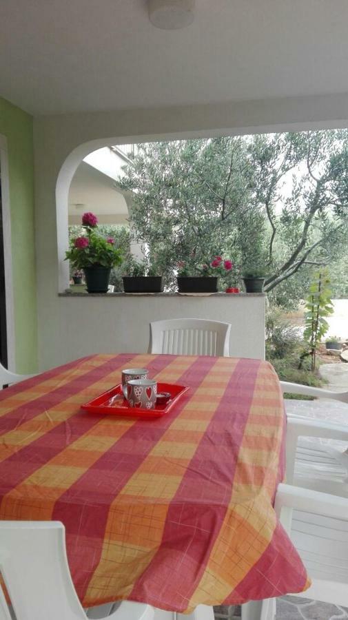 Apartment Peris Sevid Εξωτερικό φωτογραφία