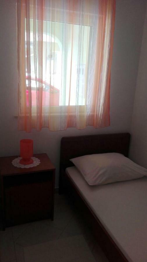 Apartment Peris Sevid Εξωτερικό φωτογραφία